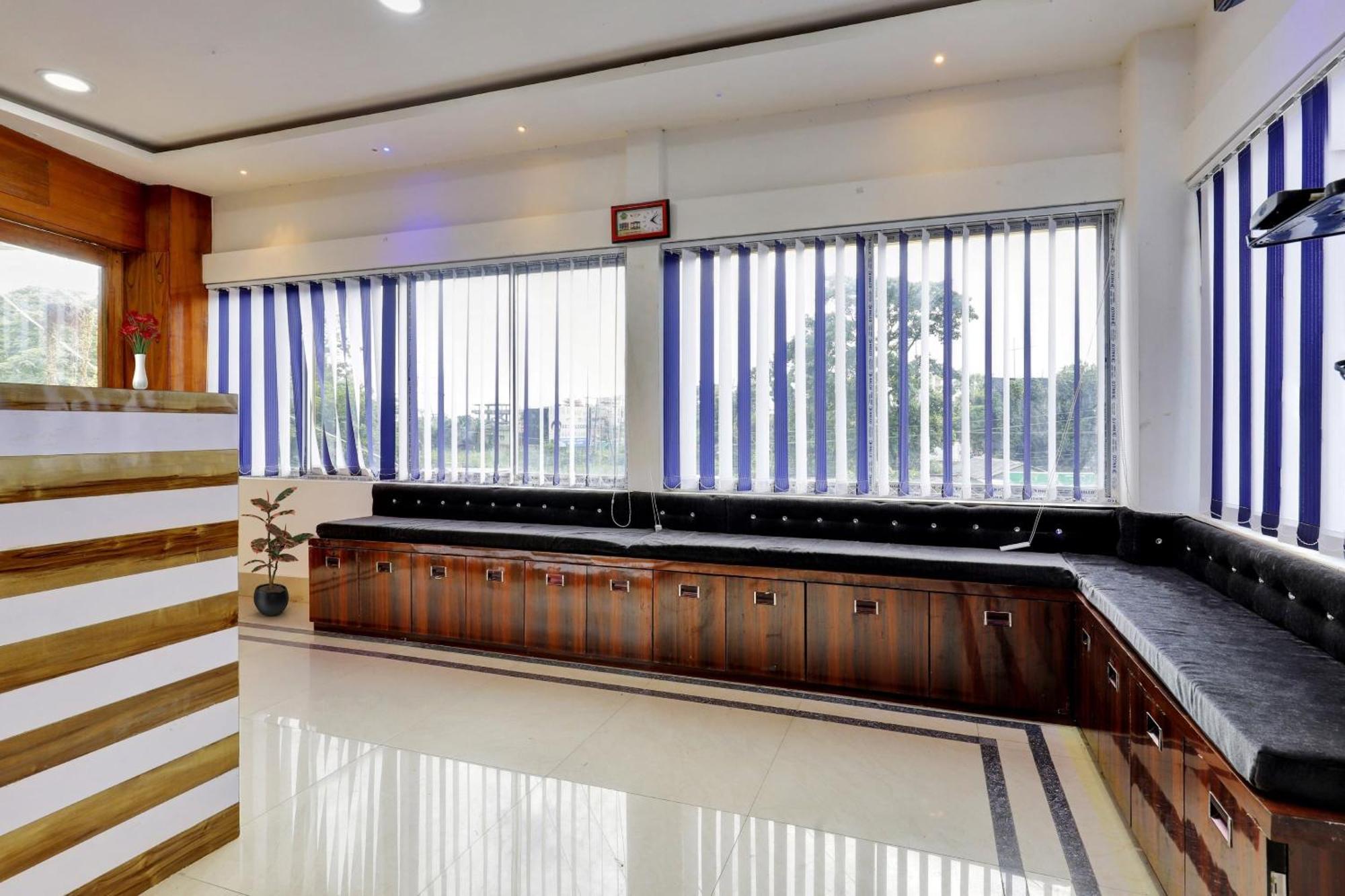 Hotel O Lakhi Guest House 古瓦哈提 外观 照片