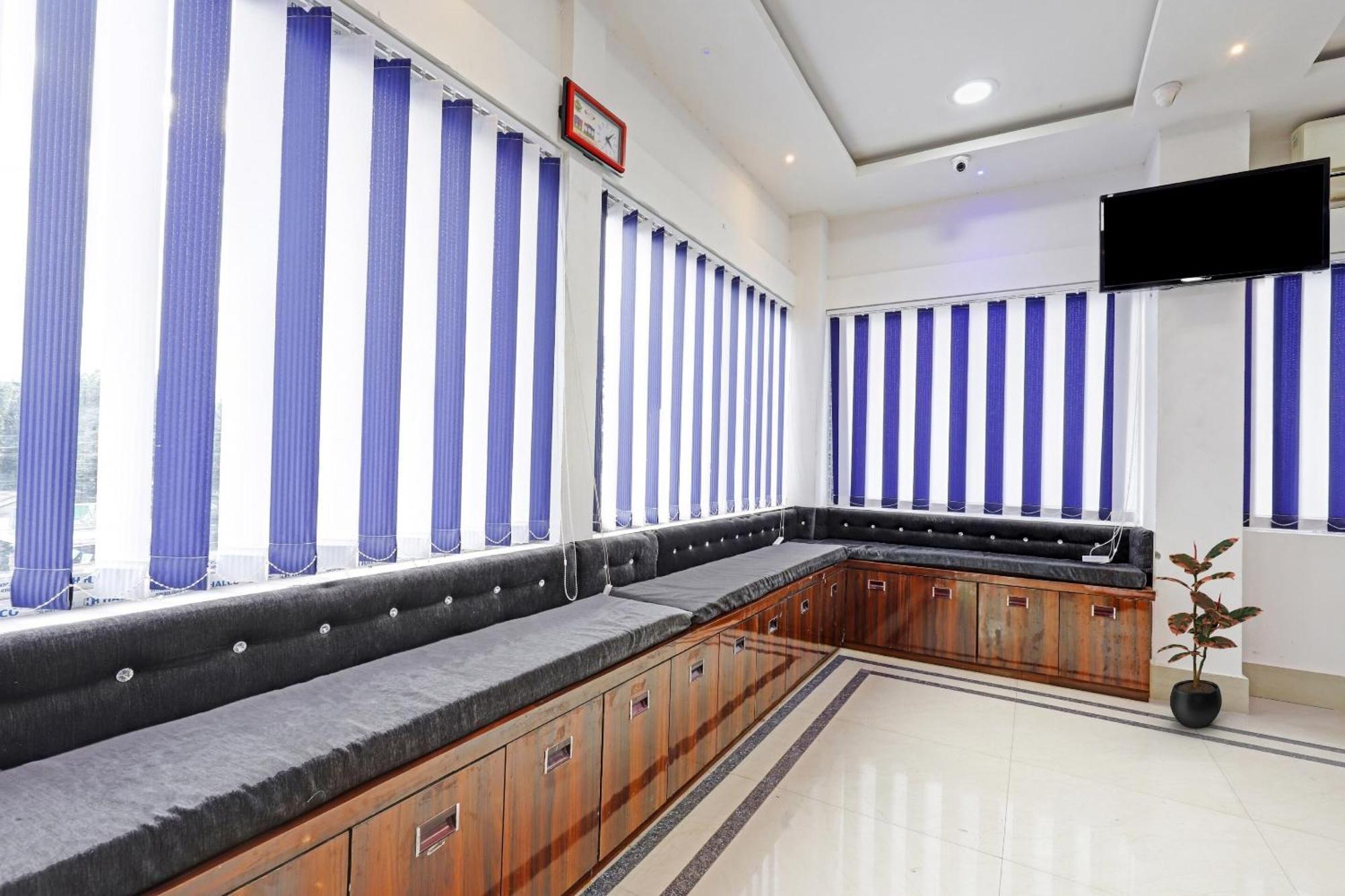 Hotel O Lakhi Guest House 古瓦哈提 外观 照片